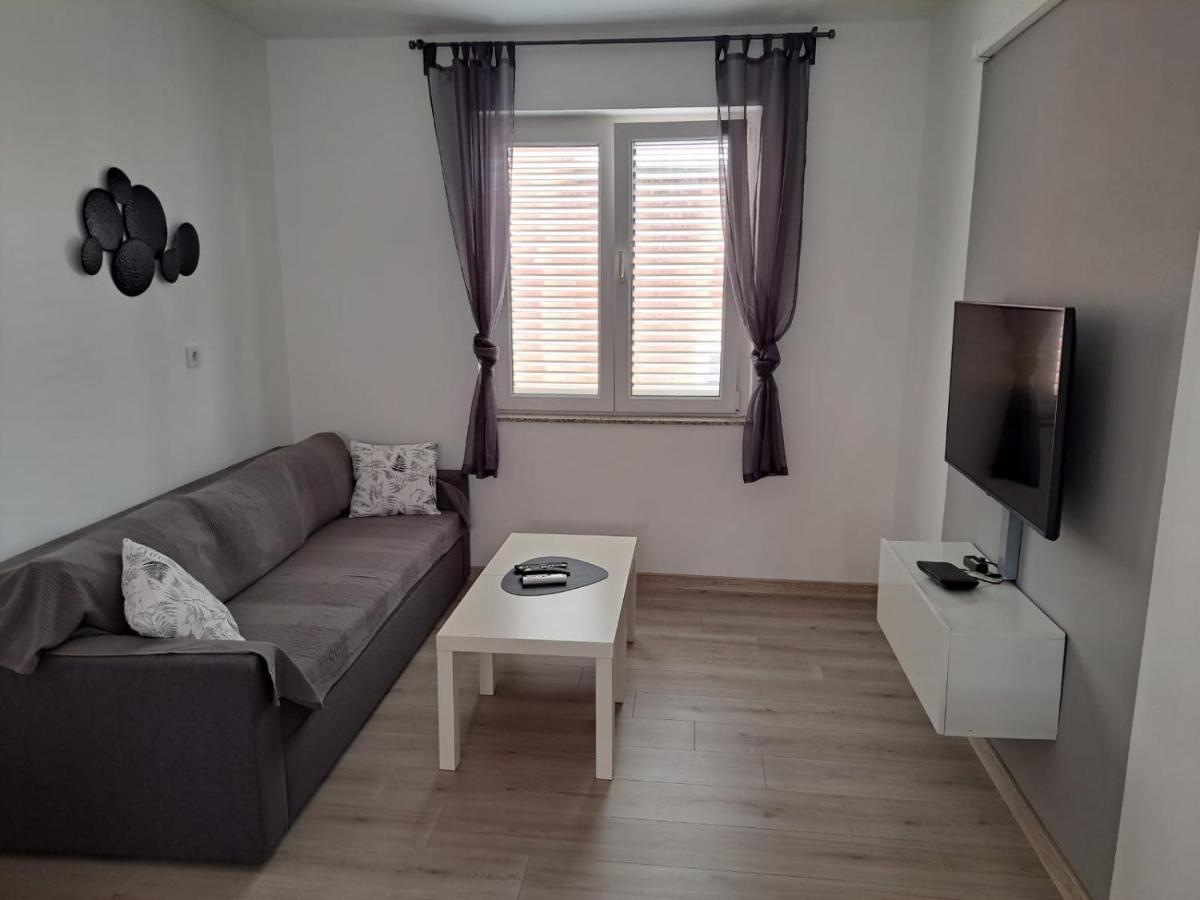 Apartman Alberta Vodice Exteriér fotografie